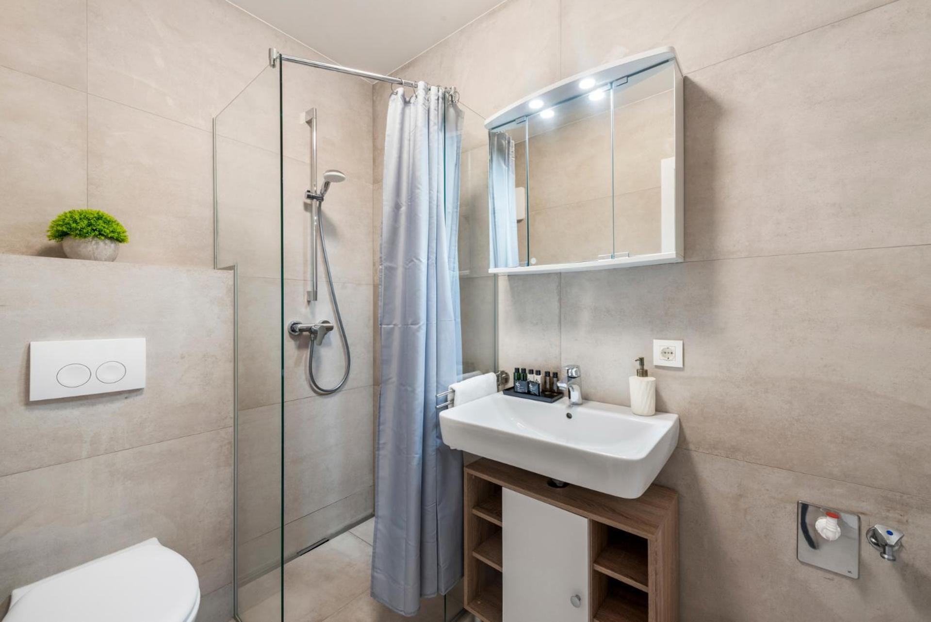 Vienna Hills Living Aparthotel Buitenkant foto